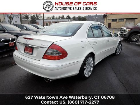 Used 2008 Mercedes-Benz E 550 4dr Sdn Sport 5.5L 4MATIC image 5