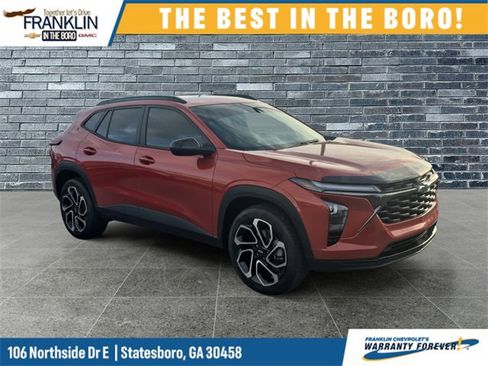 Used 2024 Chevrolet Trax RS image 7