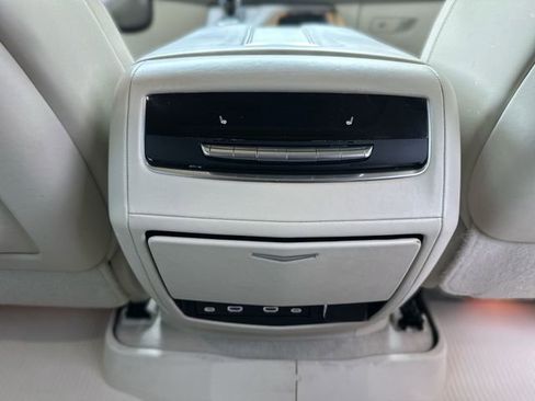 Used 2023 Cadillac Escalade ESV Sport Platinum w/ LPO, ONYX Package AWD/4WD image 25