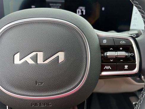 New 2025 Kia Sorento S w/ Panoramic Sunroof Package image 26