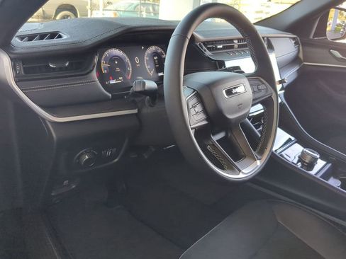 New 2026 Jeep Grand Cherokee Altitude AWD/4WD image 19