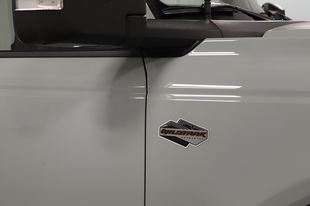 Used 2022 Ford Bronco Wildtrak AWD/4WD image 32