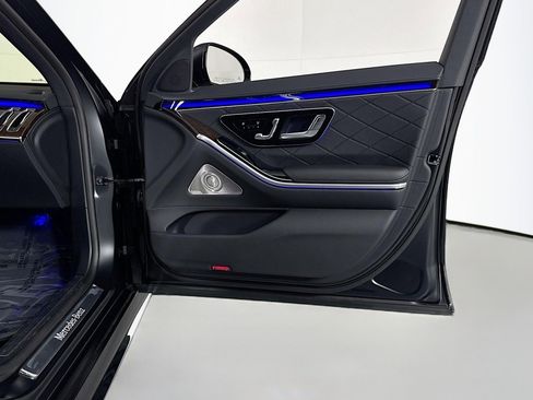 New 2026 Mercedes-Benz S 580 4MATIC Sedan image 23