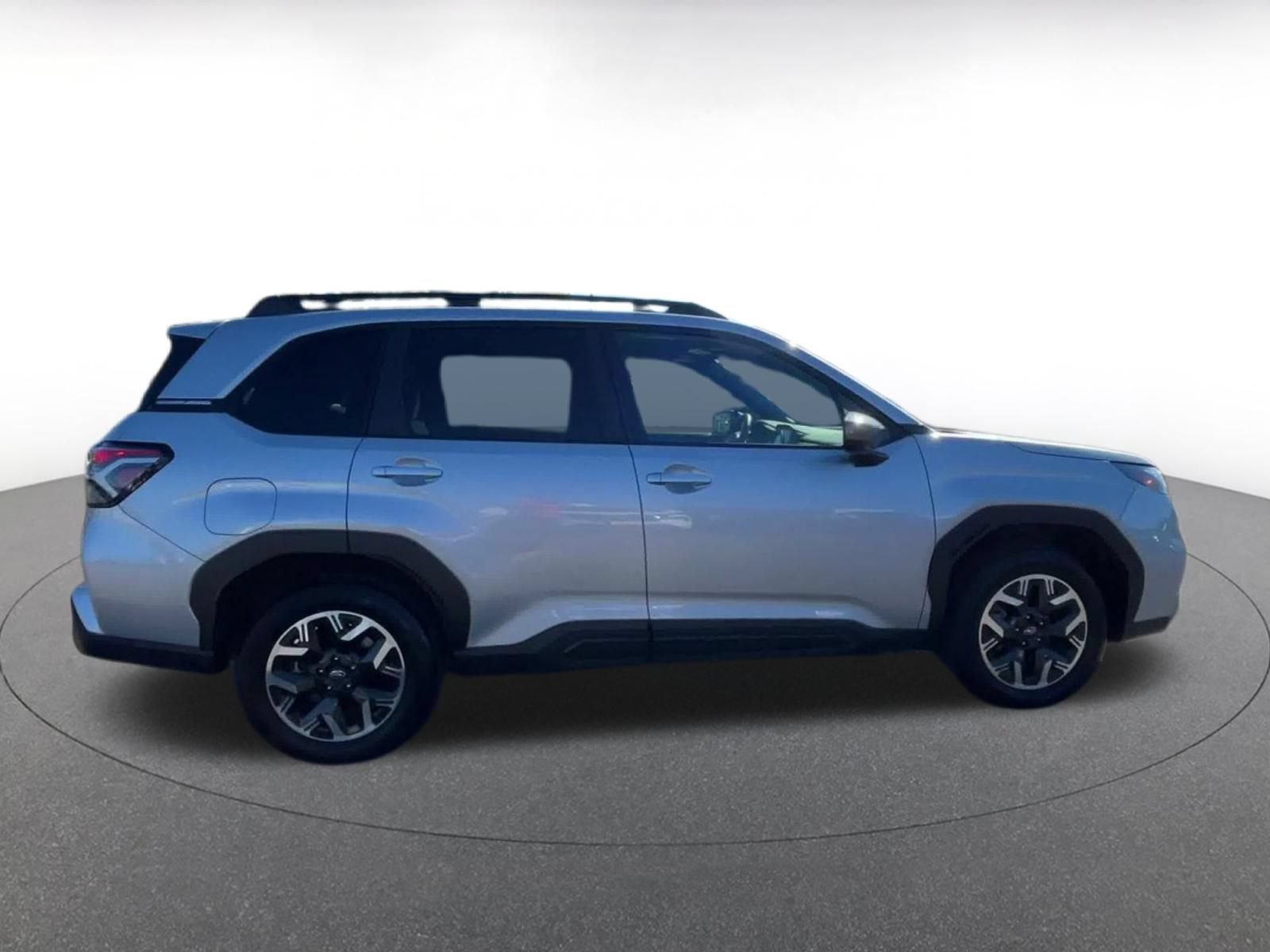 Used 2025 Subaru Forester Premium AWD/4WD image 15