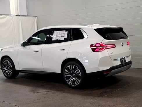 Used 2026 BMW X3 xDrive30 w/ Premium Package image 6