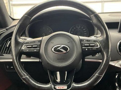 Used 2019 Kia Stinger GT2 AWD/4WD image 8