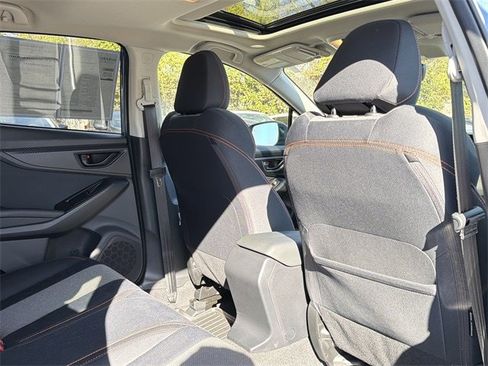 Used 2023 Subaru Crosstrek 2.0i Premium image 17