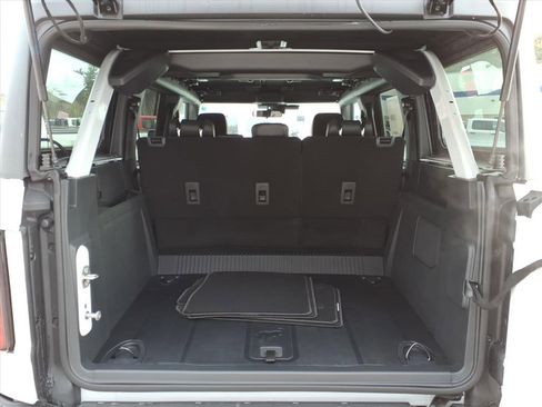 New 2025 Ford Bronco Badlands w/ Sasquatch Package image 10