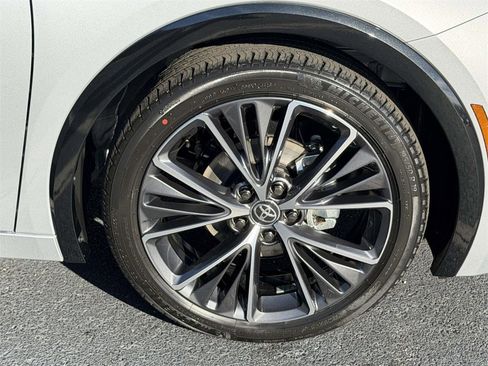 New 2026 Toyota Prius XLE image 24