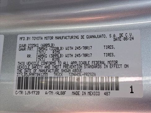 Certified 2024 Toyota Tacoma SR5 AWD/4WD image 23