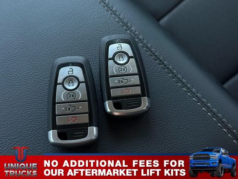 Used 2025 Ford F350 Lariat w/ FX4 Off-Road Package AWD/4WD image 34