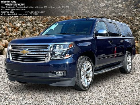 Used 2020 Chevrolet Suburban Premier AWD/4WD image 1