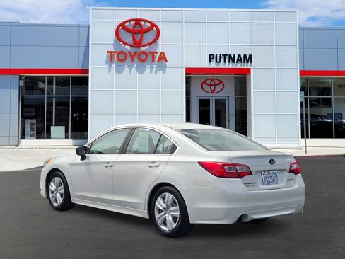 Used 2016 Subaru Legacy 2.5i AWD/4WD image 6