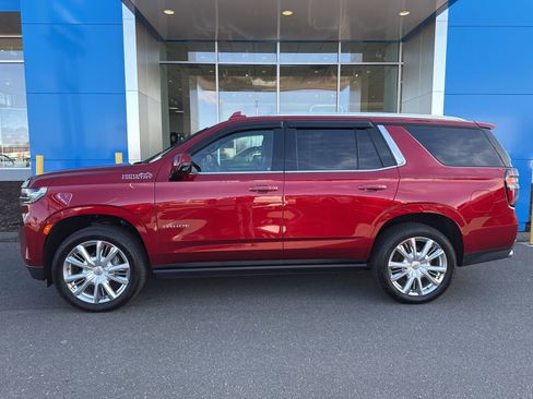 Used 2021 Chevrolet Tahoe High Country image 9