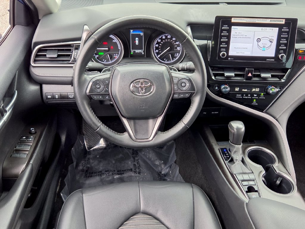 Used 2024 Toyota Camry SE FWD image 14