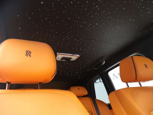 Certified 2024 Rolls-Royce Cullinan Black Badge w/ Driver's Package image 33