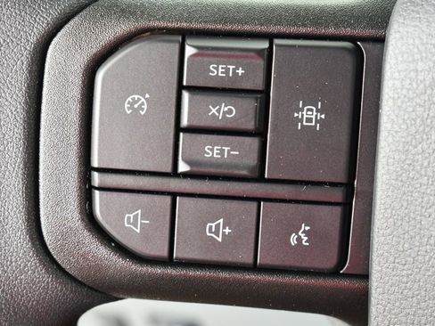 New 2026 Ford F550 4x4 Crew Cab Super Duty w/ XLT Value Package image 32
