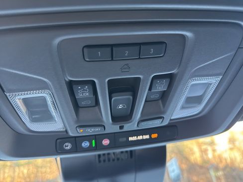 New 2026 GMC Sierra 2500 Denali w/ Denali Reserve Package image 23