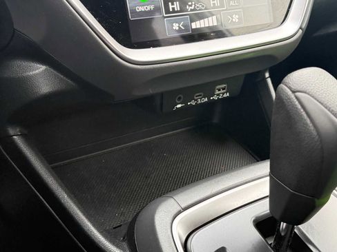Certified 2025 Subaru Crosstrek 2.0i Premium image 26
