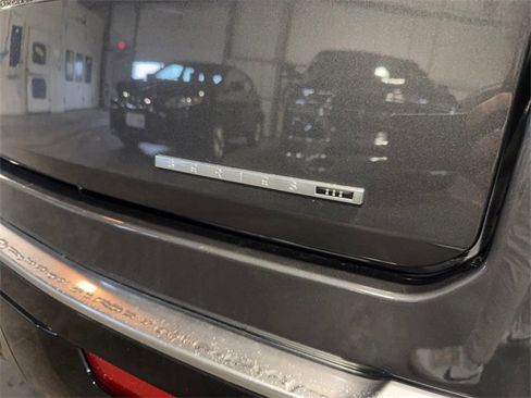 Used 2022 Jeep Wagoneer Series III w/ Premium Group I image 9