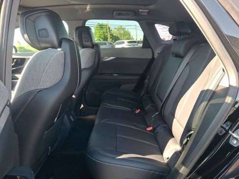 New 2026 Cadillac Optiq Luxury 1 AWD/4WD image 5