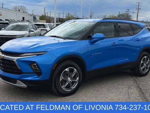 Certified 2024 Chevrolet Blazer LT w/ Convenience Package FWD image 4