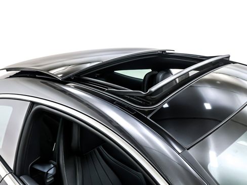 Used 2024 Mercedes-Benz CLE 300 CLE 300 4MATIC Coupe image 21