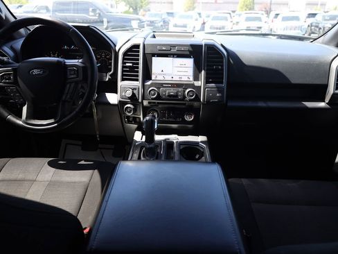 Used 2017 Ford F150 XLT w/ Equipment Group 302A Luxury AWD/4WD image 18