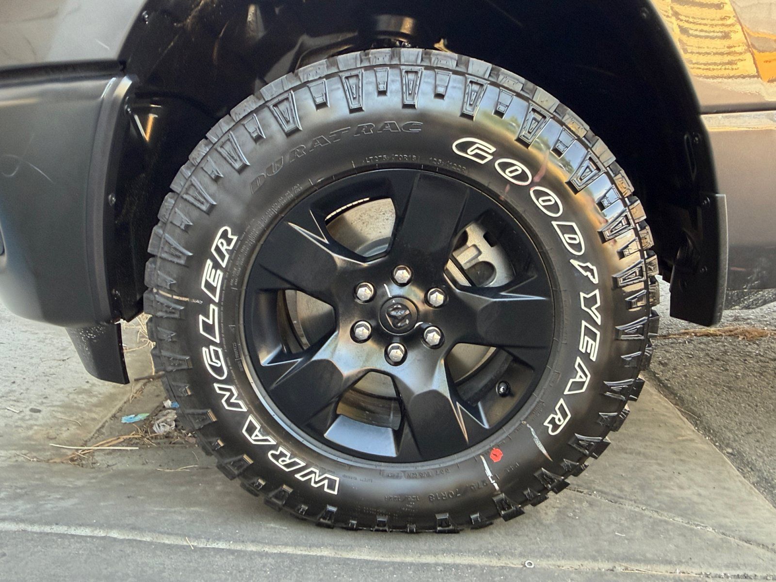 New 2026 RAM 1500 Warlock AWD/4WD image 29