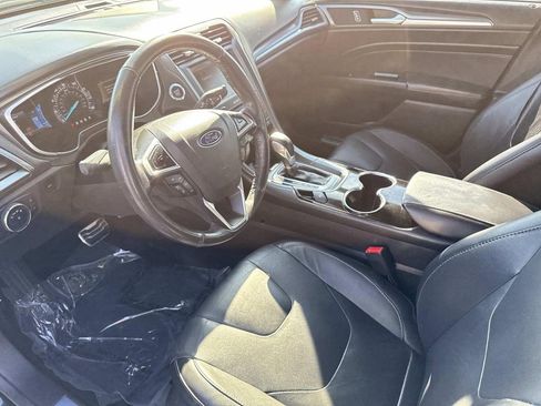Used 2014 Ford Fusion Titanium image 22