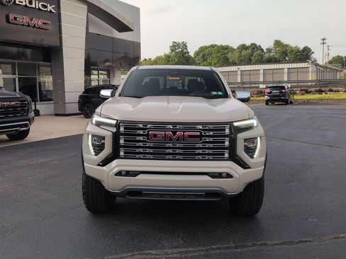 New 2026 GMC Canyon Denali AWD/4WD image 2