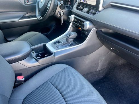 Used 2025 Toyota RAV4 LE image 18