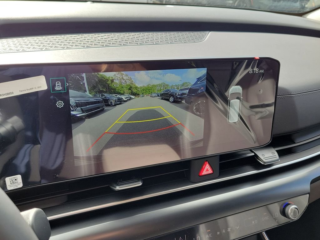 New 2026 Kia Carnival FWD image 30