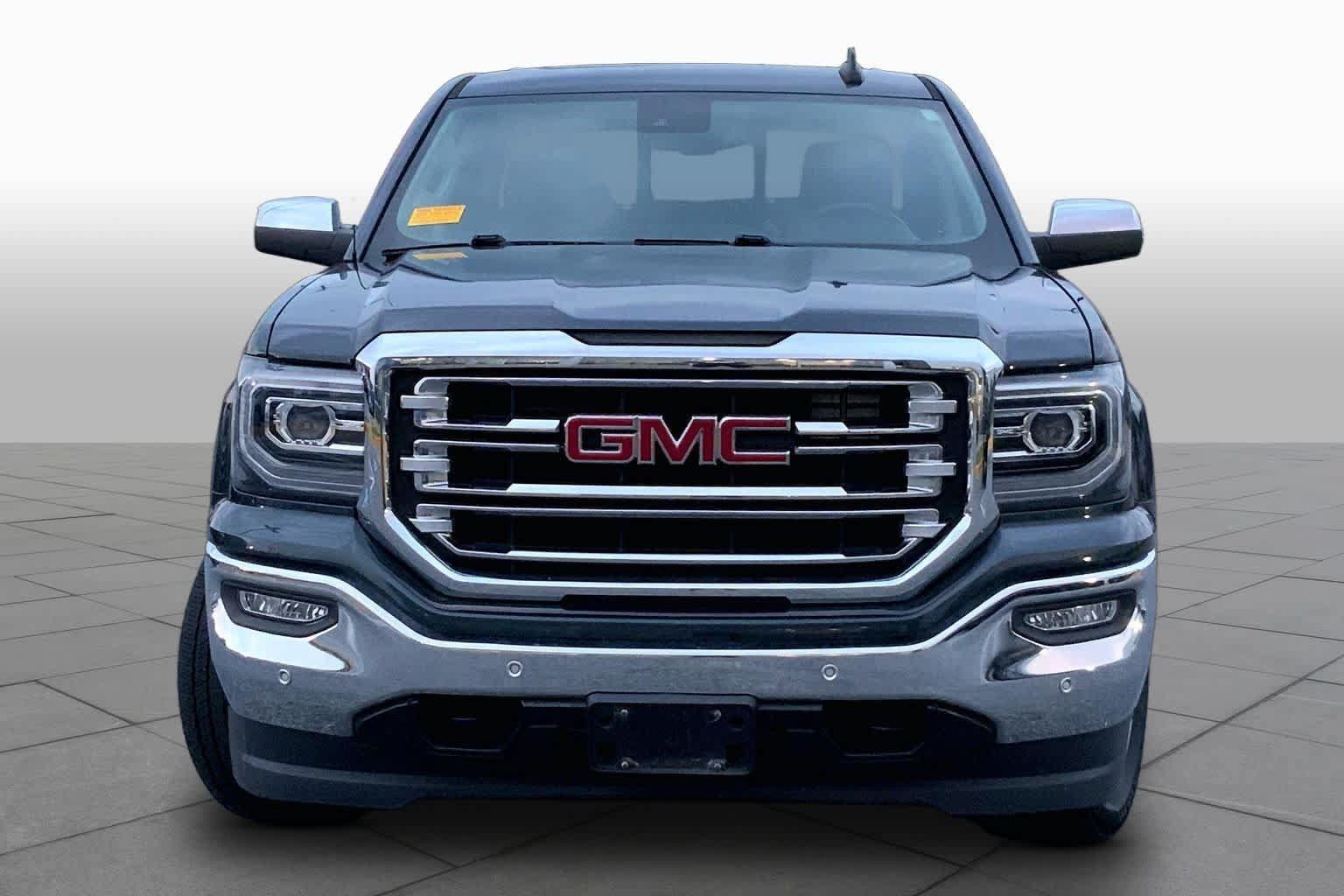 Used 2018 GMC Sierra 1500 SLT AWD/4WD image 4