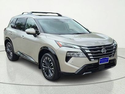 Certified 2025 Nissan Rogue Platinum w/ Platinum Premium Package