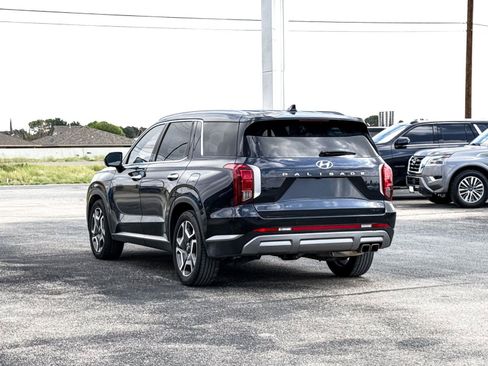 Used 2024 Hyundai Palisade SEL FWD image 11