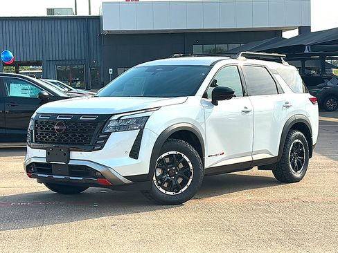 New 2026 Nissan Pathfinder Rock Creek AWD/4WD image 2
