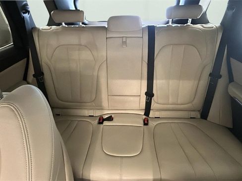 Used 2022 BMW X5 xDrive40i w/ Premium Package image 15