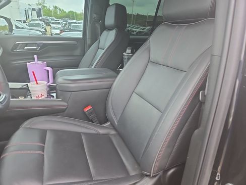 Used 2025 Chevrolet Tahoe RST w/ Comfort Package image 8