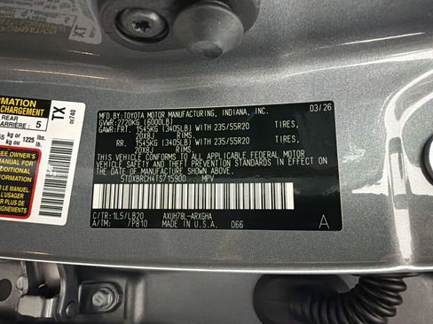 Used 2026 Toyota Highlander Limited AWD/4WD image 22