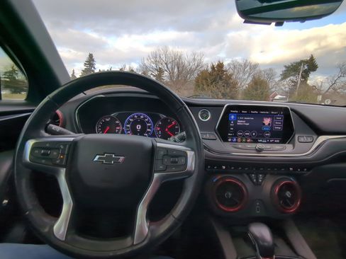 Used 2021 Chevrolet Blazer RS w/ Enhanced Convenience Package image 16