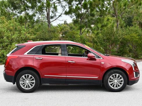Used 2019 Cadillac XT5 Luxury FWD image 7