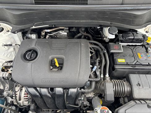 Used 2025 Kia Seltos S FWD image 30
