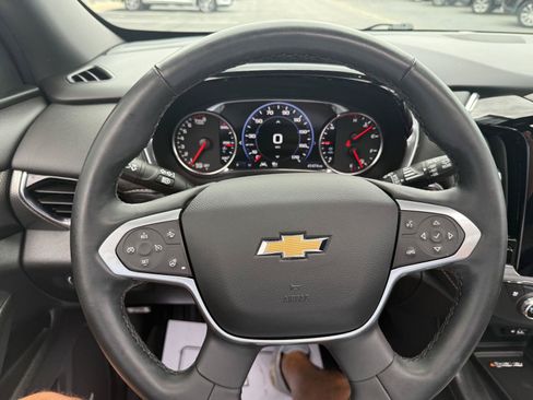 Used 2023 Chevrolet Traverse Premier w/ LPO, Floor Liner Package FWD image 43