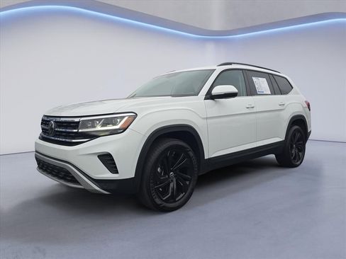 Used 2023 Volkswagen Atlas SE w/ Black Wheel Package image 1
