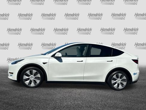 Used 2021 Tesla Model Y Long Range AWD/4WD image 8