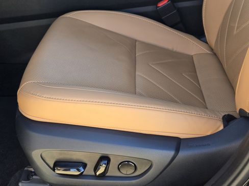 Certified 2022 Lexus NX 300h AWD image 33