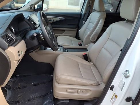 Certified 2023 Honda Ridgeline RTL image 4