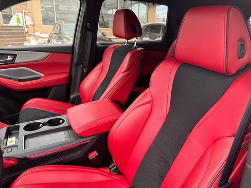 Used 2025 Acura MDX A-Spec image 10