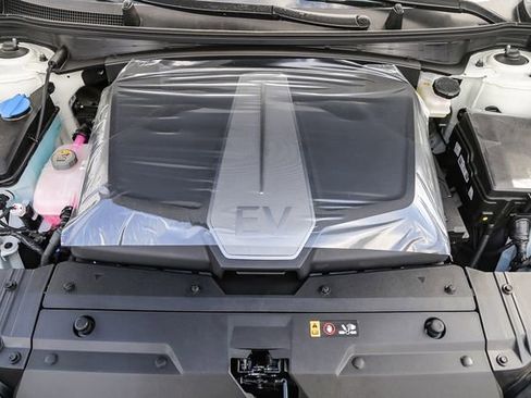 New 2024 Kia EV6 Light image 14